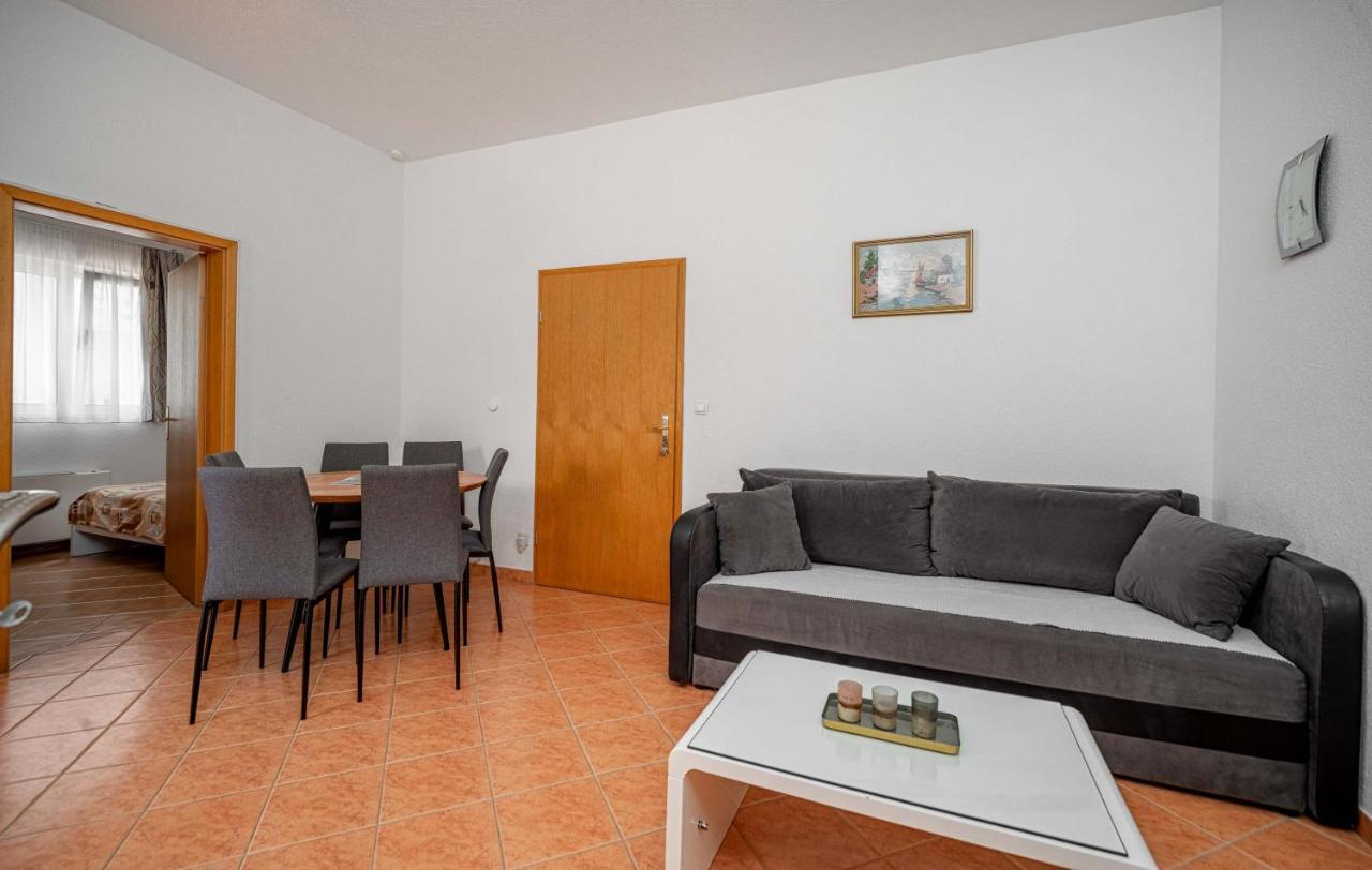 Apartments Miskovic ヴォディツェ エクステリア 写真